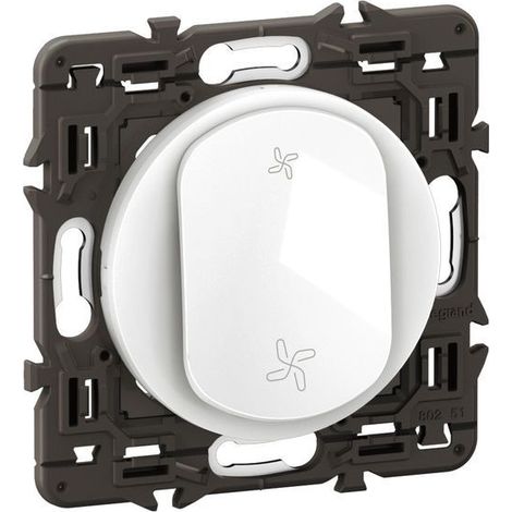 bouton poussoir - vmc - prémonté - no+nf - 6a - blanc - legrand céliane cc6031 (1/3)