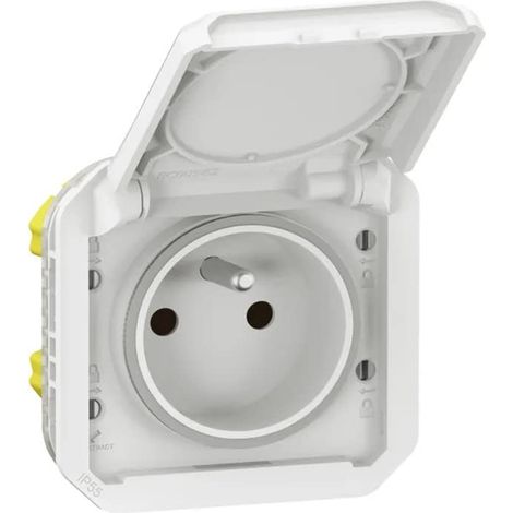 Legrand – Prise de courant 2P+T étanche 16A 250V IP55 IK08 – Résistante à l'eau et à la poussière – Installation rapide sans outil