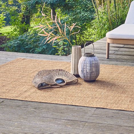 Tapis intérieur/extérieur effet jute coloris naturel. stabilisé aux UV 160 x 230 cm