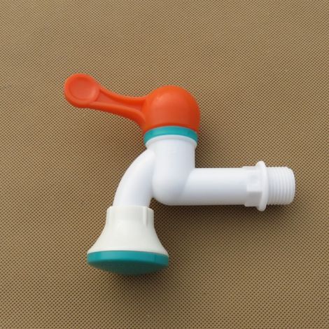 Robinet de cuisine en plastique à 4 points, style pommeau de douche, robinet d'eau chaude à ouverture rapide robinet de salle de bain en plastique à 4,6 points. (1/5)
