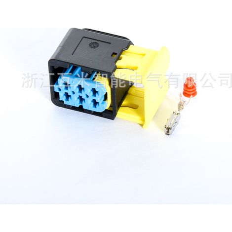 Domestic 4-1418437-1 is suitable for 3.5 series automotive connectors, 6-pin plugs, DJ7063C-3.5-21. (1/3)