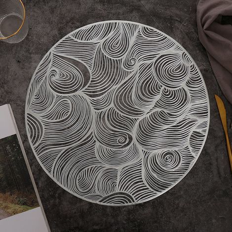 Set of 4 round gold placemats, gold PVC placemats, hollow placemats, pressed vinyl placemats, heat-resistant non-slip placemats for weddings, washable placemats (silver) (1/5)