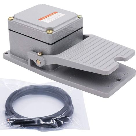 Interruptor de pedal momentáneo metálico SPDT NO NC CA 380V 15A Interruptor de pedal instantáneo LT-3