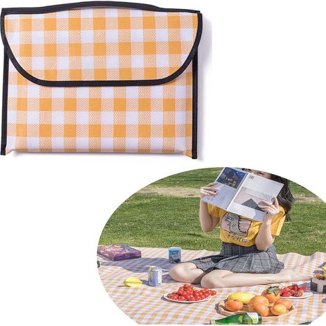 Couverture de pique-nique d'extérieur imperméable et pliable, extra large (200 x 180 cm), épaisse et ultra légère, idéale pour la plage, les voyages, le camping, la randonnée et les parcs. (1/4)