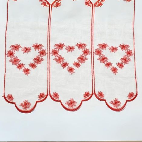 Brise bise aux cœurs brodés Rouge 60x90 cm