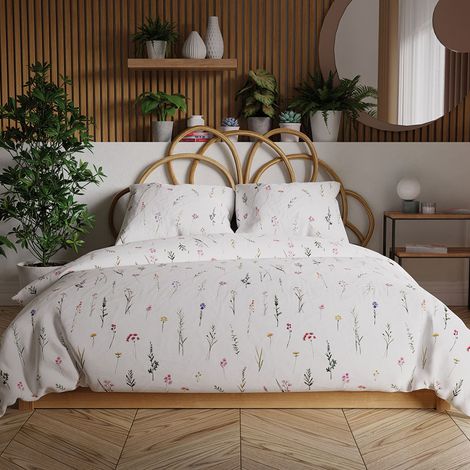 Bettwäsche-Set Ingrid 220 x 200 cm – Satin-Baumwolle, dezentes Pflanzenmuster, natürliche Eleganz (1/5)
