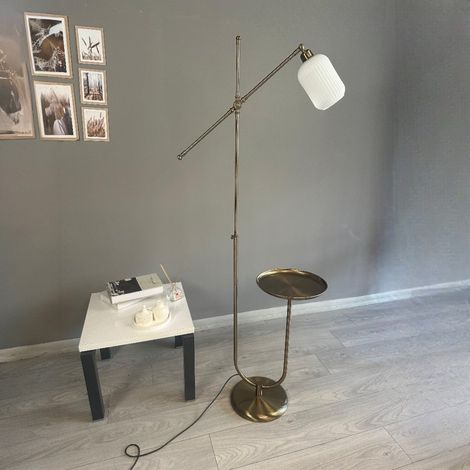 Lampadaire Talven Verre, Moderne, Lampadaire pour Salon, Chambre à Coucher, Chambre d'enfant avec Douille E27, Largeur 37 cm, Abat-jour Réglable, Lampadaire avec Tablette et Variateur (1/4)