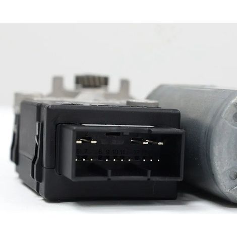 The DV6B15B689AC is suitable for the sunroof motor of the Ford Kuga 2013-2015. (1/5)