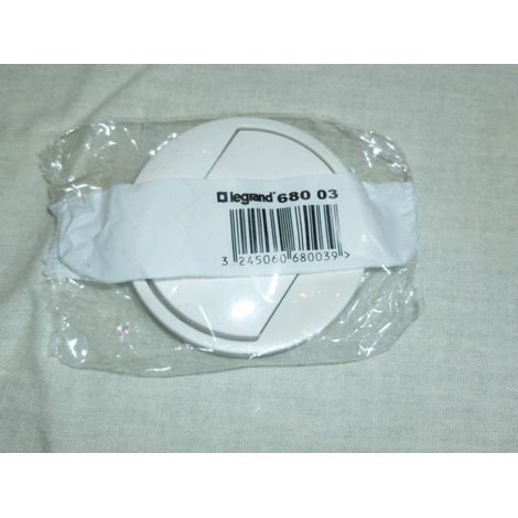 Legrand – Enjoliveur blanc va et vient Céliane – Poussoir à voyant – Installation rapide sur mécanisme Céliane – Compatible avec voyant lumineux