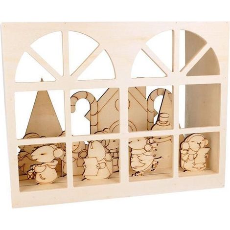 Maison en bois souris + personnages 28 x 12 cm