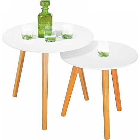 Tables gigognes scandinaves blanc et bois Stock