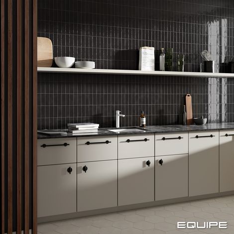 Carrelage mural faïence effet zellige COCO 15x5 cm Noir - Brillant / Poli - boîte de 0.50 m2