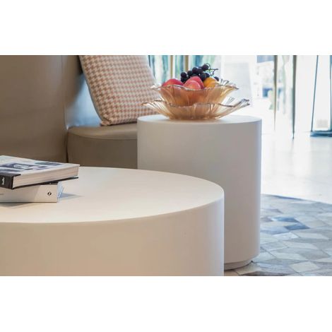 Table d’appoint en béton GFRC – Résistante aux intempéries – Design léger 45 x 45 x 51.5 cm – Pour intérieur et extérieur – Elementi