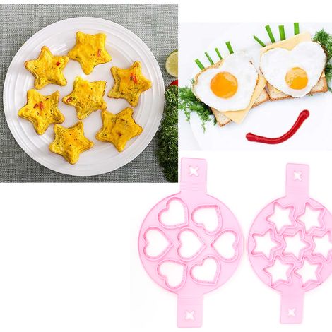 2 moules à crêpes roses antiadhésifs en silicone pour faire des pancakes maison. (1/5)