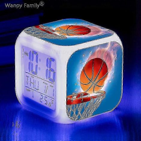 Réveil de basket-ball avec montre électronique lumineuse multifonctionnelle à 7 couleurs changeantes et minuteur de réveil pour enfant, compatible avec TW Gold. (1/5)