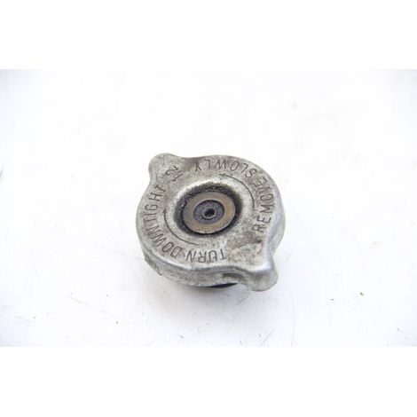 BOUCHON RADIATEUR PEUGEOT XP6 50 1997 - 2003 (1/2)