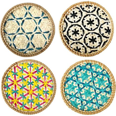 Lot de 4 dessous de plat en bambou tressé résistant à la chaleur pour la cuisine et la table à manger. (1/5)