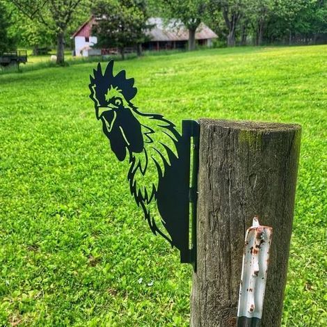 Dekorativer Metallhahn für den Garten, Tiersilhouette zum Aufhängen an einem Zaun oder Baum, dekorative Wandskulptur für Garten oder Bauernhof. (1/5)