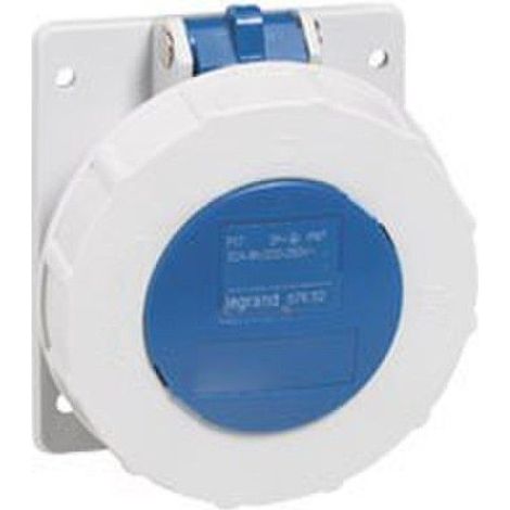 LEGRAND 057670  Socle pour châssis 2P + TT P17 latéral