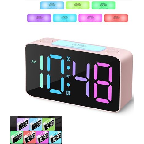Réveil numérique avec veilleuse RGB - grand écran, alimentation USB - idéal pour les tables de chevet et les bureaux - rose (1/5)