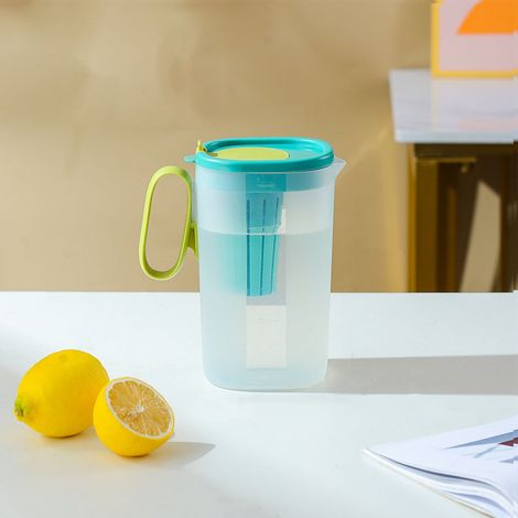 Carafe À Eau - 1,5 L - En Plastique PP Transparent - Design Élancé Pour Porte Réfrigérateur - Couvercle Hermetique Avec Poignée Verrouillable - 1 Pièce (1/5)
