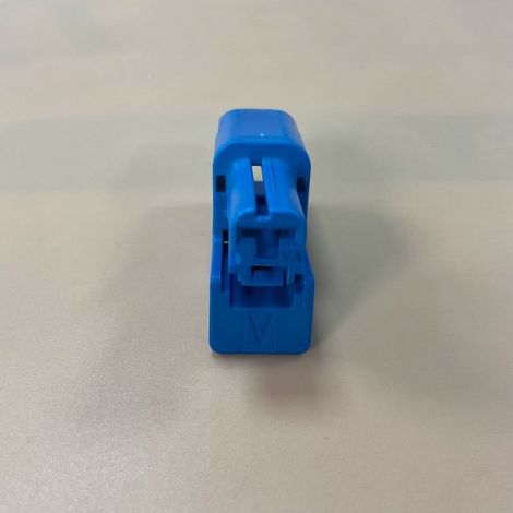 33313138 Automotive connector wiring harness with 1-hole connector (1/4)