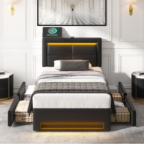 Lit capitonné moderne 90x190 cm en PU noir, avec tête de lit USB sans fil/filaire, LED et 4 tiroirs (1/5)