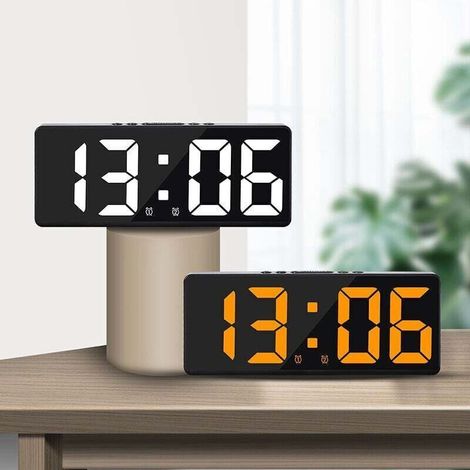 Große, smarte digitale Wanduhr mit App-Steuerung für Uhrzeit, Datum, Ton und Countdown-Funktion, stufenlos einstellbarer Helligkeit und Lautstärke, Alarm mit Schlummerfunktion – schwarzes Gehäuse, bla (1/4)