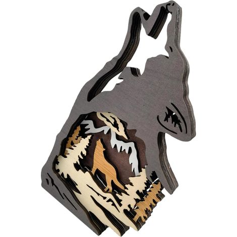 décorative de loup en bois sculpté aux surfaces lisses et à