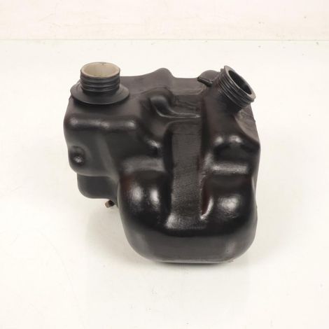 [PRODUIT D'OCCASION] Réservoir à carburant origine pour scooter TGB 50 Akros 1996-1996 (1/2)