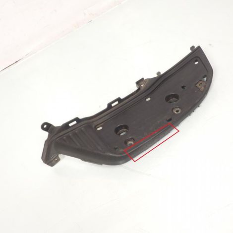 [PRODUIT D'OCCASION] Marche pied origine pour scooter Suzuki 650 Burgman 2013 à 2016 (1/3)