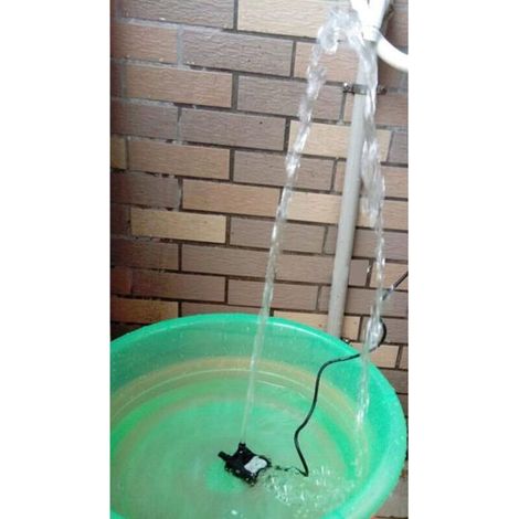 Anself Mini-Bürstenlose Wasser- und Ölpumpe DC12V Ultraleise und wasserdicht für Springbrunnen und Aquarien 240 l/h 5 W Förderhöhe 3 m 0-100 °C (1/3)