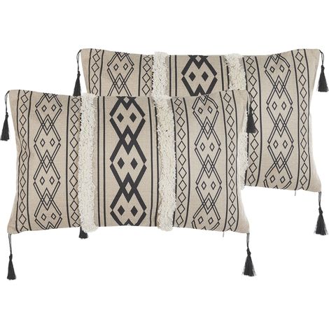 Lot de 2 Coussins Décoratifs Rectangulaires avec Pompons 30 x 50 cm en Polyester Beige et Noir Design Tendance Moderne Beliani