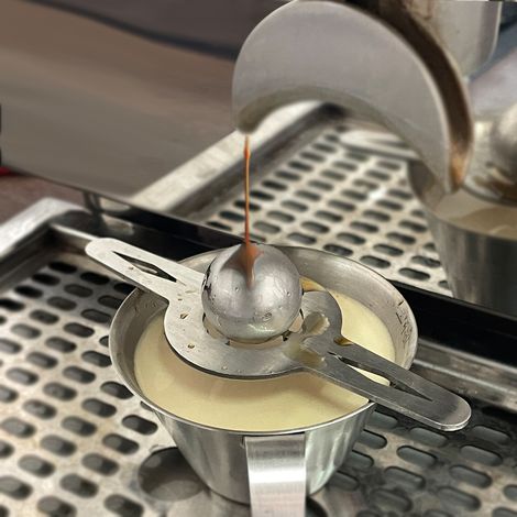 soutienSupport à glaçons en acier inoxydable pour café filtre, boule de refroidissement pour boissons expresso, boule de glace réutilisable pour café. (1/5)