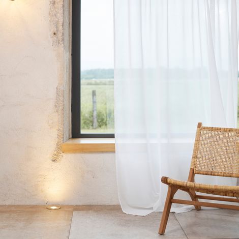 Homemaison – Voilage sablé et plombé 240x240 cm – 100% polyester – Finition galon fronceur – Filtre la lumière et protège des regards extérieurs (1/5)