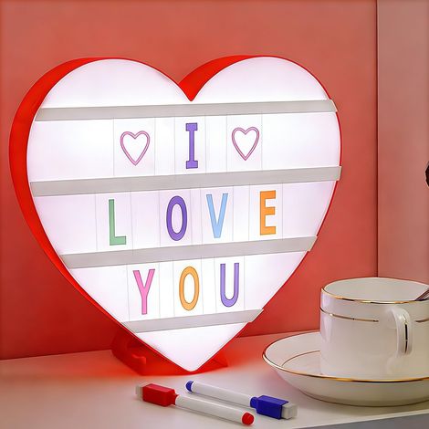 Light Box Coeur avec 96 Lettres et Emojis, 2 Marqueurs, Boite Lumineuse LED Message Decoration Chambre, Tableau Lumineux Décorative pour Anniversaire de Mariage, Saint-Valentin, Fête des Mères (1/5)