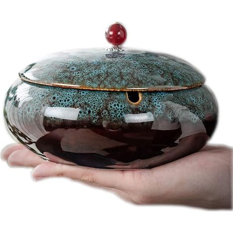 Posacenere in ceramica con coperchio, antivento, per sigarette, adatto sia per interni che per esterni.