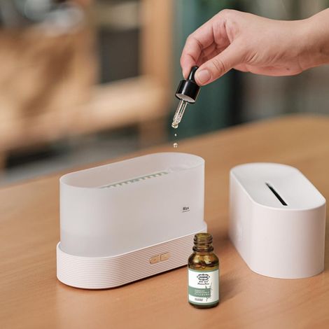 Ätherischer Öldiffusor mit simulierter Flammenbeleuchtung, tragbarer Aromatherapie-Luftbefeuchter für Zuhause und Büro, leiser Aroma-Luftbefeuchter (1/5)