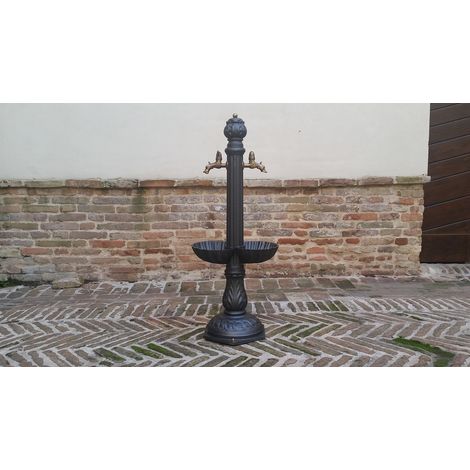 Fontana a colonna Minerva per casa giardino colore grigio ghisa con doppia vasca con due rubinetti in ottone brunito cod.303B (1/5)