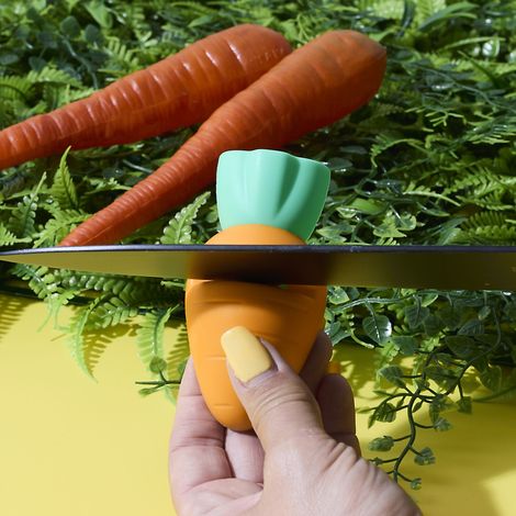 Aiguiseur - COOK CONCEPT - En forme de carotte - Orange (1/3)