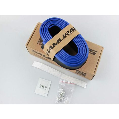 Protezione Universale labbro spoiler paraurti auto in gomma dura bicolore 2,5MT Modello - Nero con baffetto Blu (1/4)