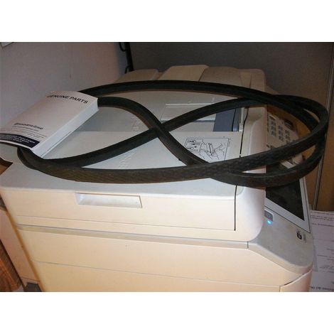 Cinghia di trasmissione ORIGINALE HUSQVARNA trattorino JONSERED FR2213 - FR2218 (1/2)