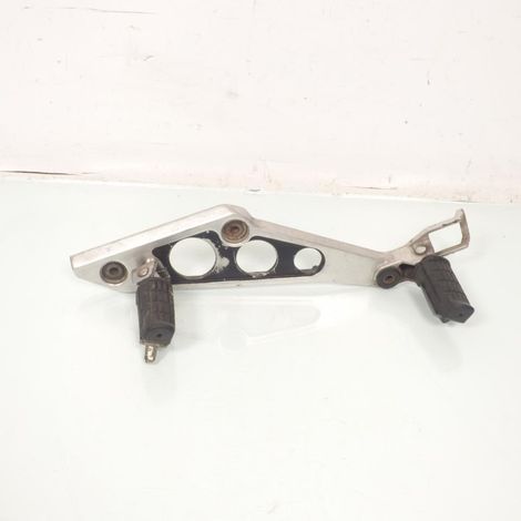 [PRODUIT D'OCCASION] Platine repose pied gauche MJ0 origine pour moto Honda 750 CBX (1/2)