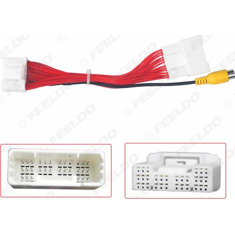 Adaptateur de câble de recul compatible avec la caméra de recul 360° des Toyota RAV4/HILUX/Corolla 2018-2024. (1/5)