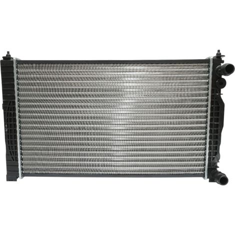 Radiatore raffreddamento acqua motore – Audi, Skoda, VW (motori 1.6 – 2.3 L) Dimensioni: 396 × 635 × 32 mm Codici OEM compatibili: 8D0121251AJ, 8D0121251AT, 8D0121251BJ, 8D0121251Q, 58259, 1924001977 (1/5)
