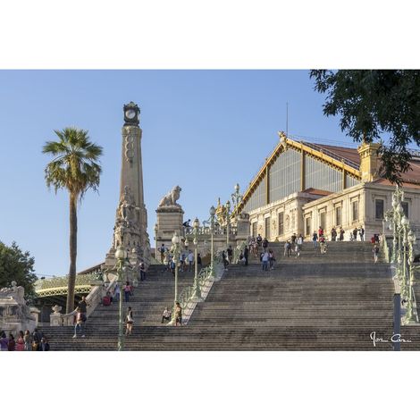 Tableau sur toile gare Marseille 30x45 cm - Impression sur Toile Murale Décorative - Image imprimée en HD sur Toile - Toile sur Châssis en Bois FSC - Fabriqué en France (1/4)
