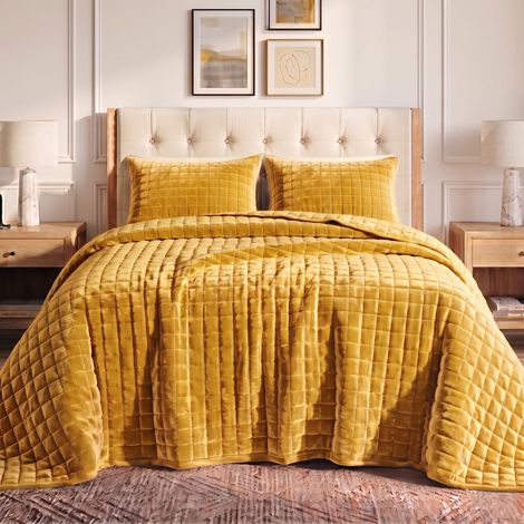 Parure de lit King Size en Velours, Couette surdimensionnée 260 g/m² Douce, piqûre Florence, Couvre-lit Toutes Saisons, avec 2 taies d’Oreiller, doré (1/5)