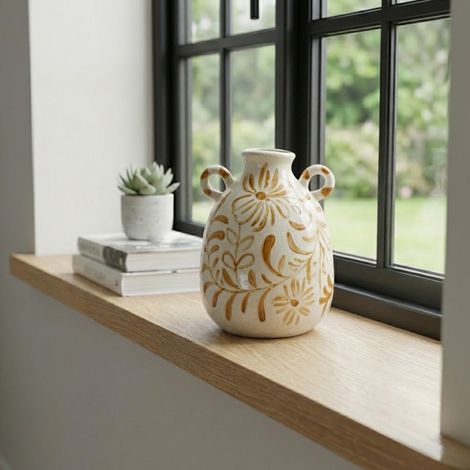 Golden Bloom Floral Vase (1/2)