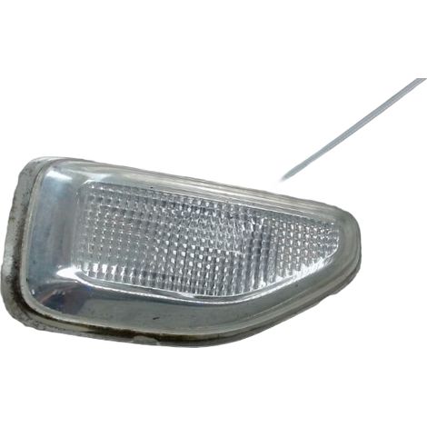 Repetiteur Aile Droit DACIA Sandero [PRODUIT D'OCCASION]♻️261601801r