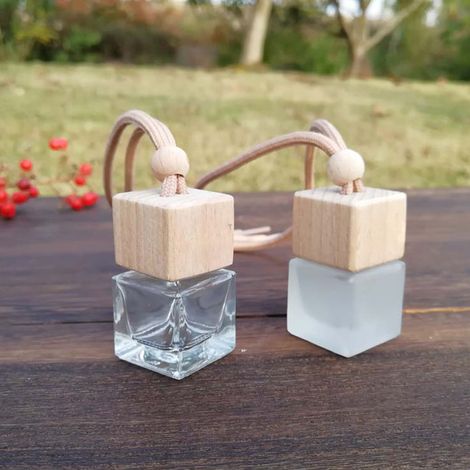 Lot de 3 flacons vides de parfum à suspendre pour voiture, diffuseurs de parfum rechargeables en verre (1/3)
